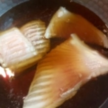 ガサツ料理 下処理不要 かすべ エイヒレ の煮付 レシピ 作り方 By 水酉 楽天レシピ ガサツ料理 下処理不要 かすべ エイヒレ の煮付 レシピ 作り方 By 水酉 楽天レシピ